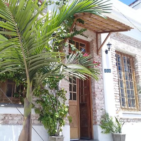 Frida Casa Hostel Pelotas Kültér fotó